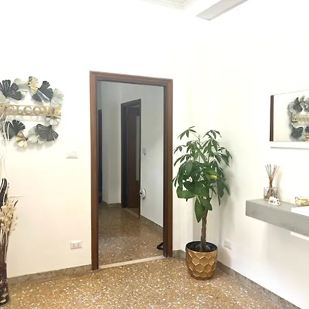 Daire Valentina House