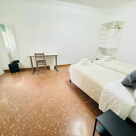 Daire Valentina House *